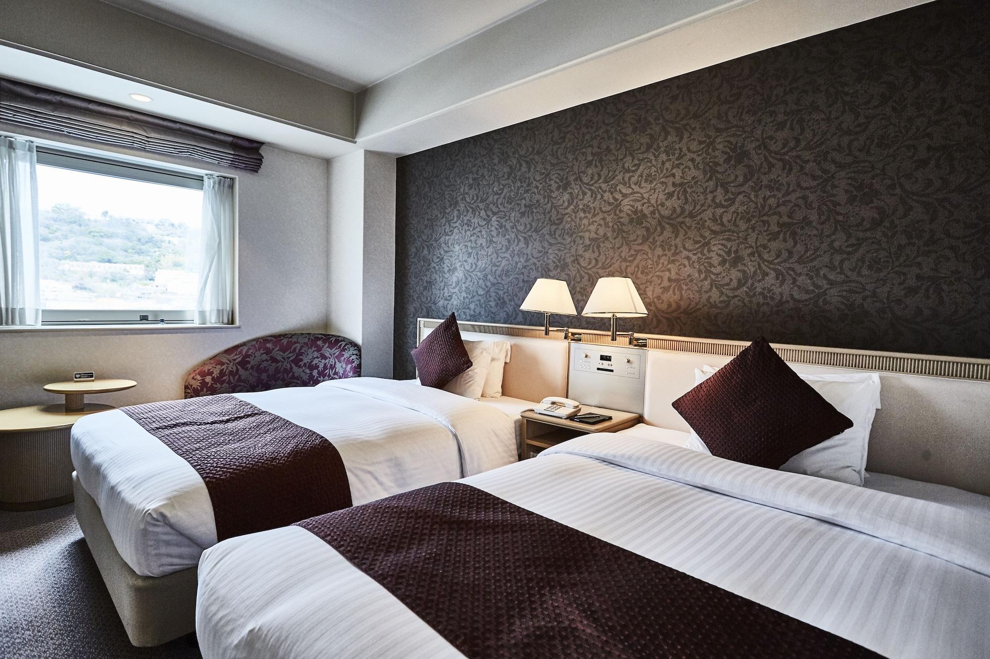 One Station Hotel Kumamoto -Dlight Life & Hotels- Zewnętrze zdjęcie